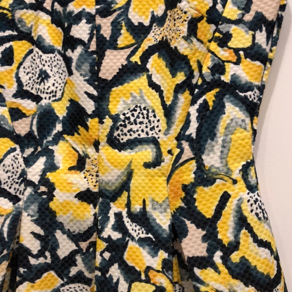 H&M Yellow Green White Summer Flower Dress Sz 6 - Picture 6 of 6